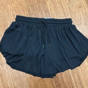 Daybreak shorts new with tags size Large